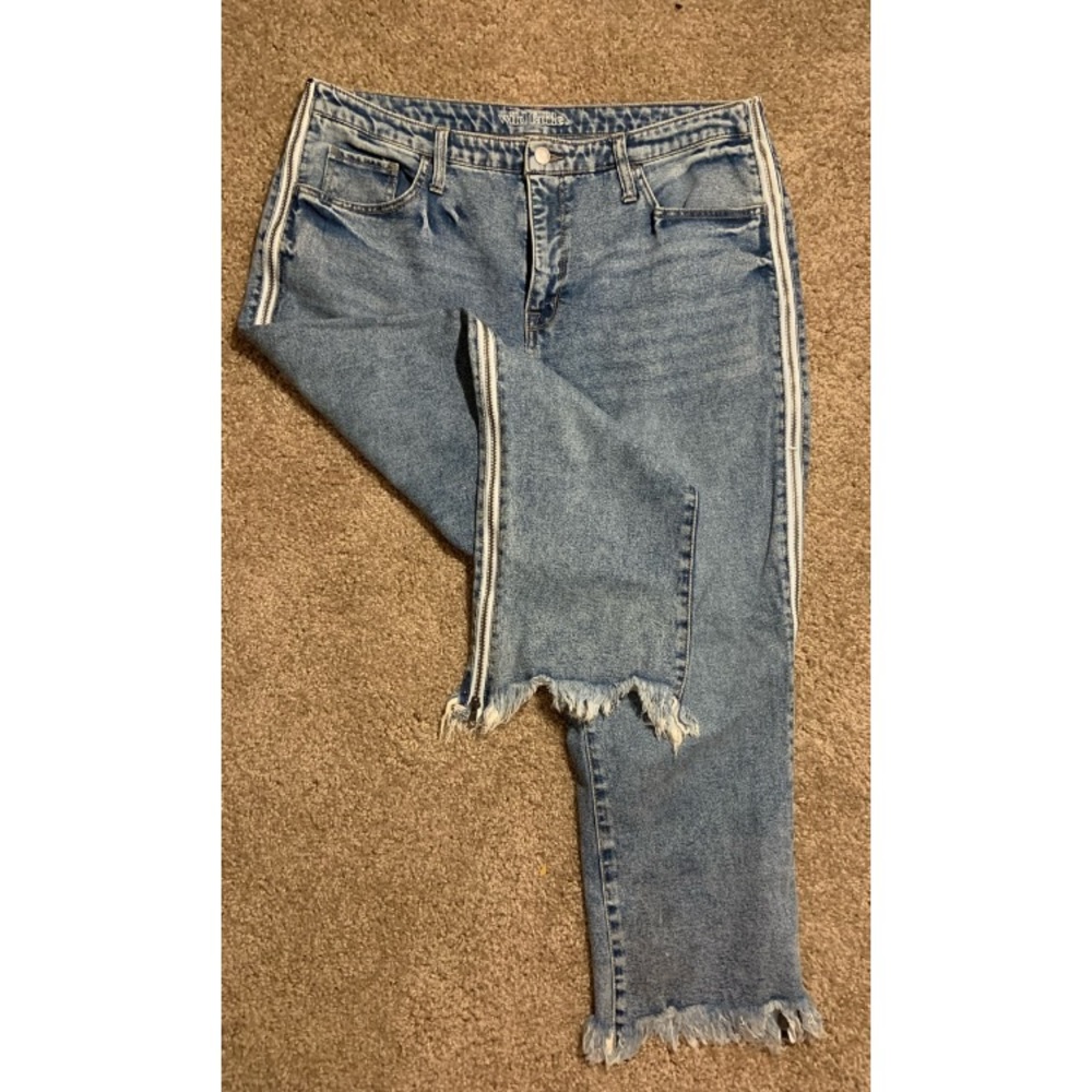 Wild Fable acid wash zipper jeans